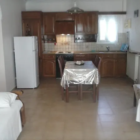 Athineos Kommeno (Corfu)