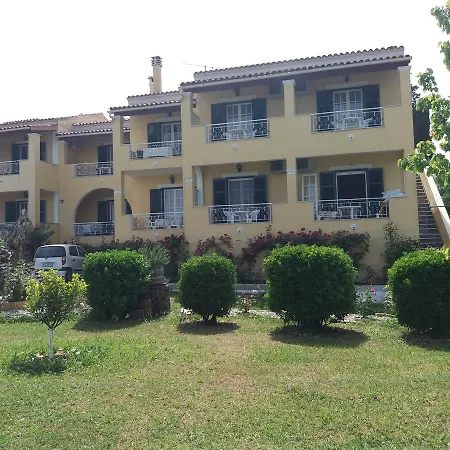 Athineos * Kommeno (Corfu)