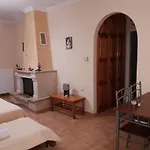 Athineos * Kommeno (Corfu)