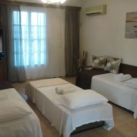 Athineos Apartamento *